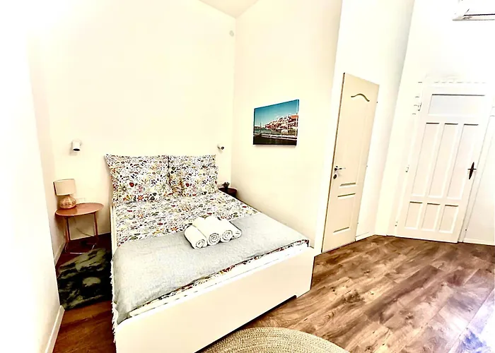 Designer Two Bedroom Budapesta