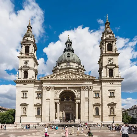 Daire Designer Two Bedroom *